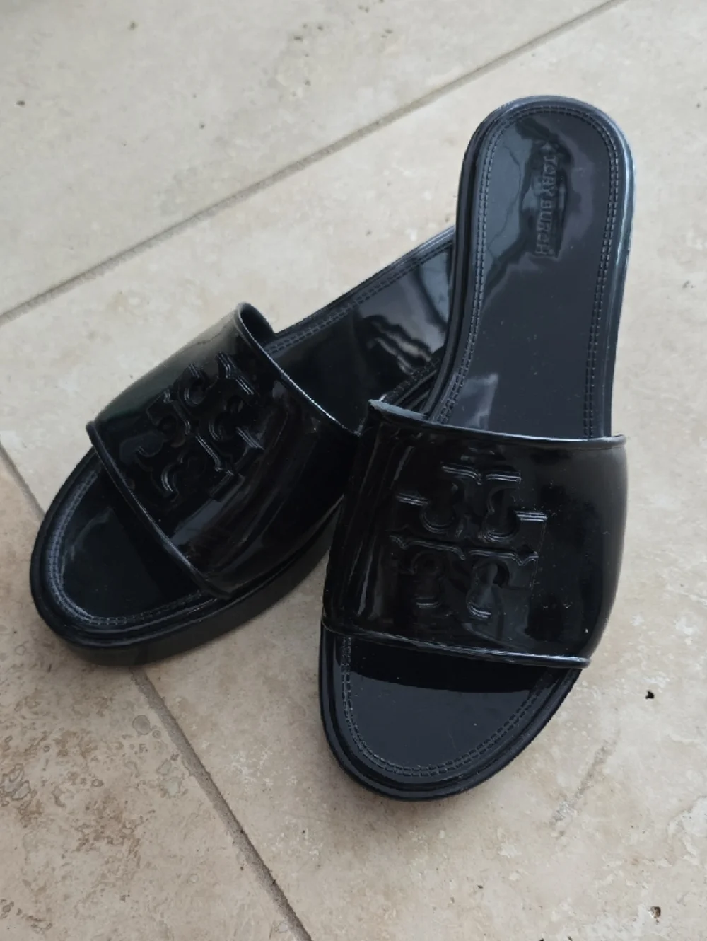 Tory Burch Black Patent Logo Slide Sandals SZ 8M - Picture 4 of 8